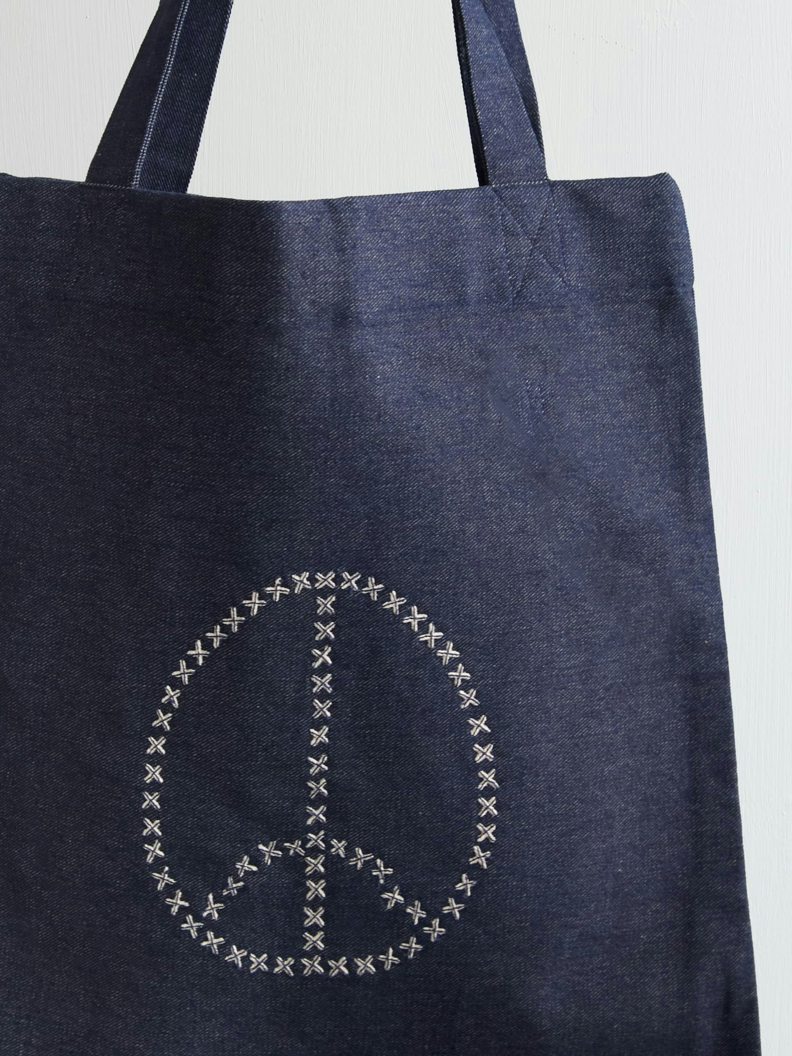 Peace X TB 2 web P