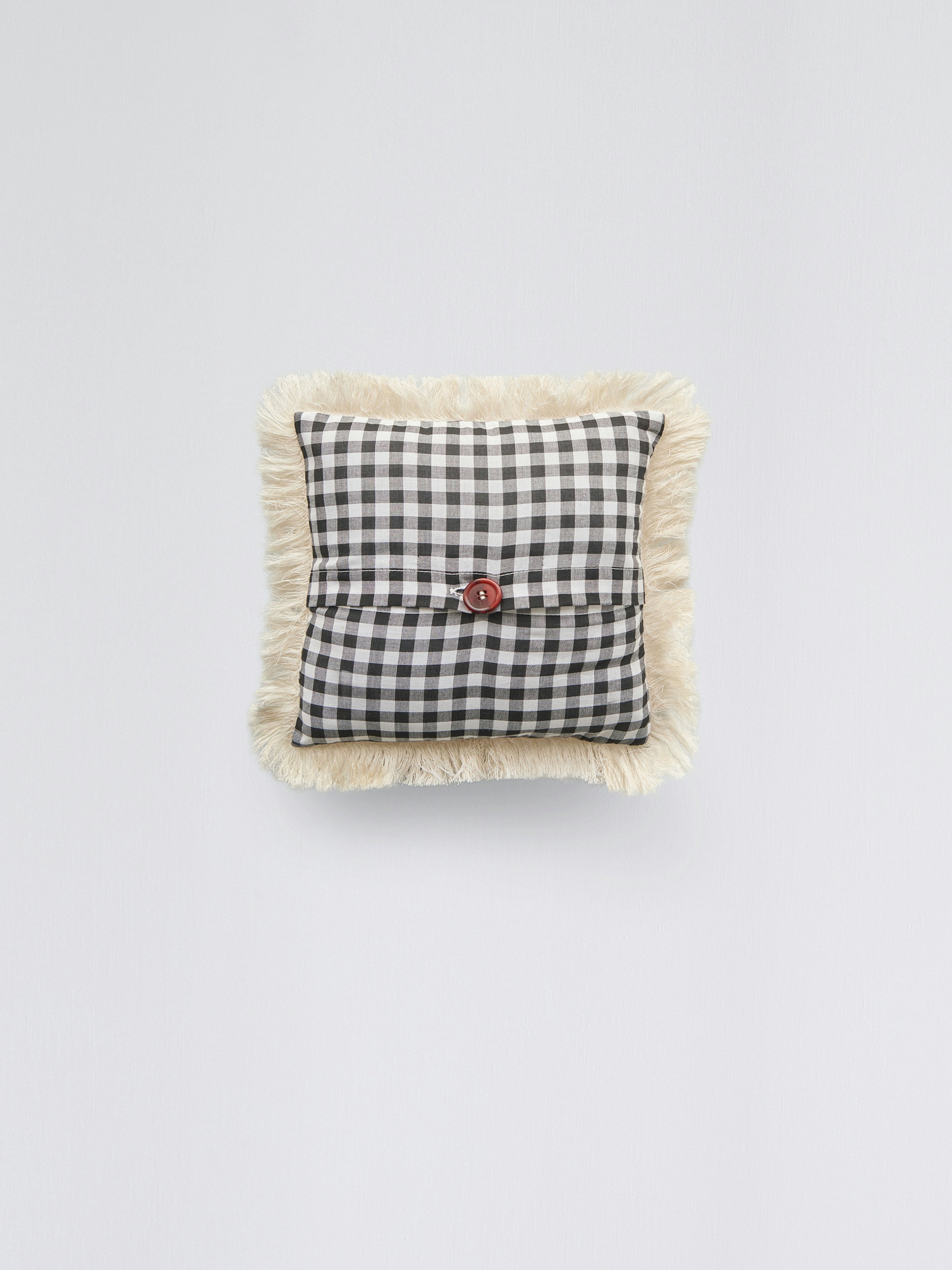 Black grass on white mohair P