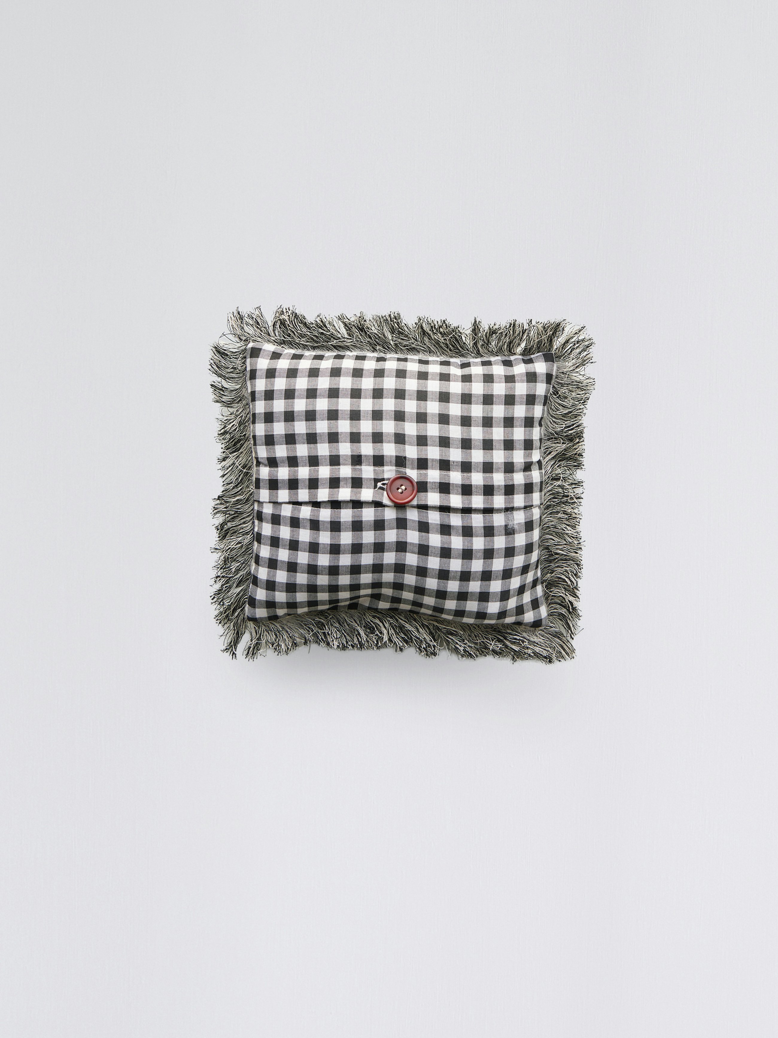 Mix grass on white mohair 30x30 2 P