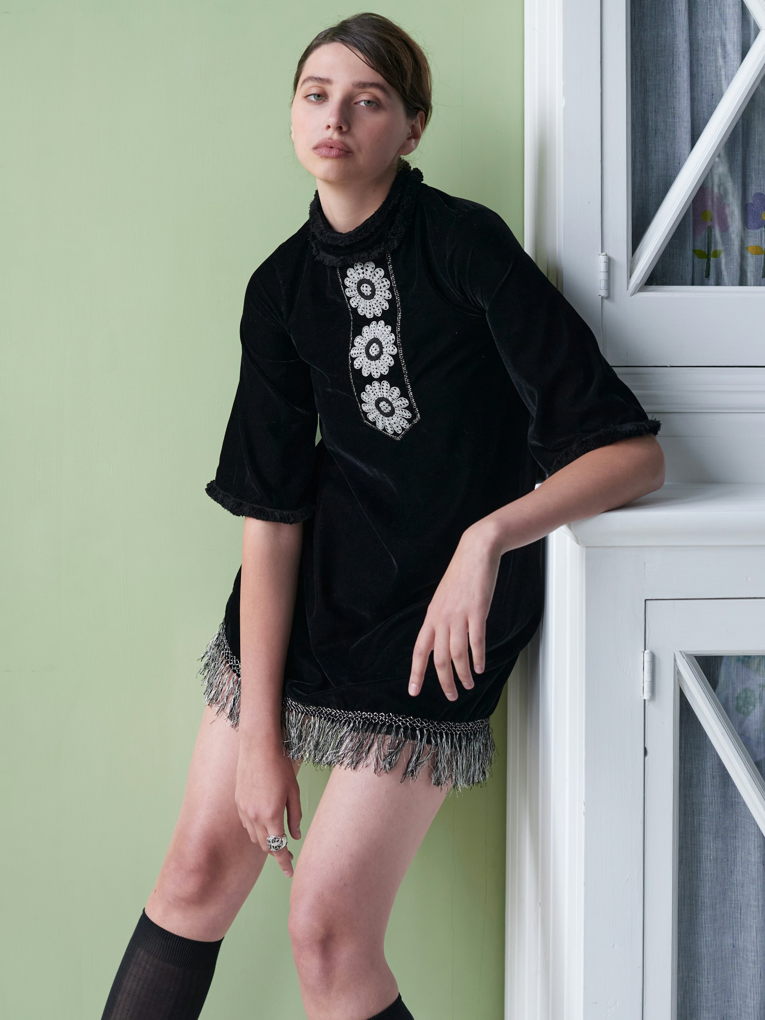 Dakota Valerie 1 P