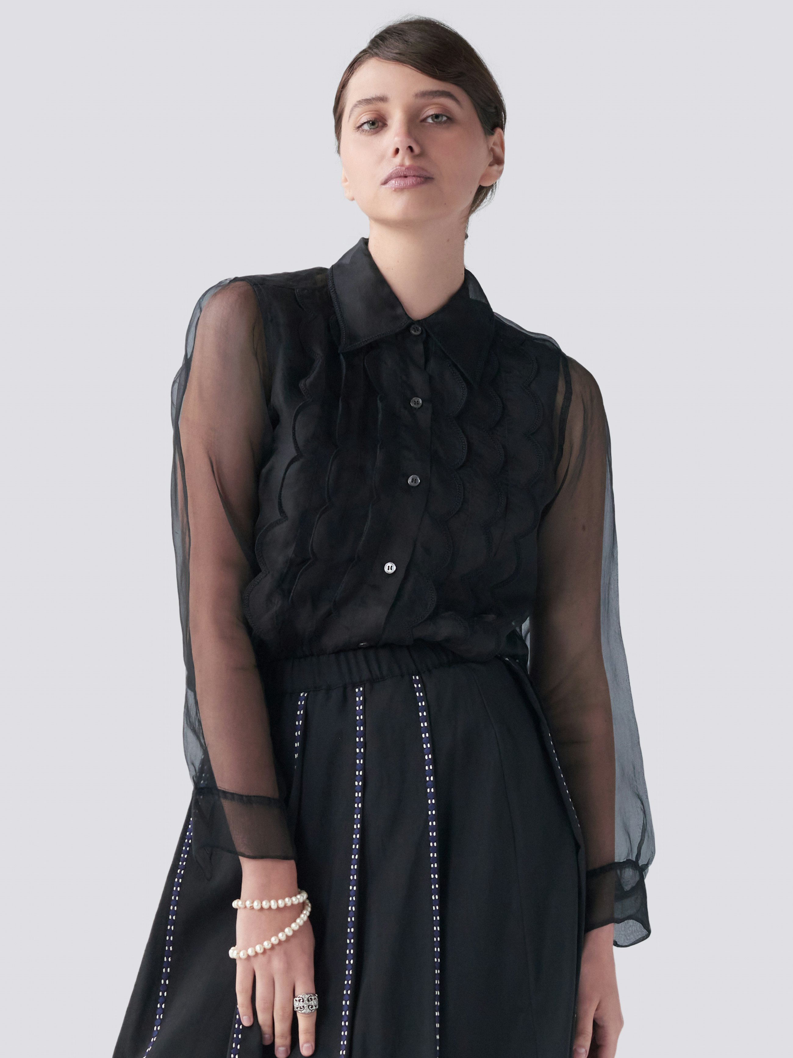 Tadeusz black Valerie 1 P crop